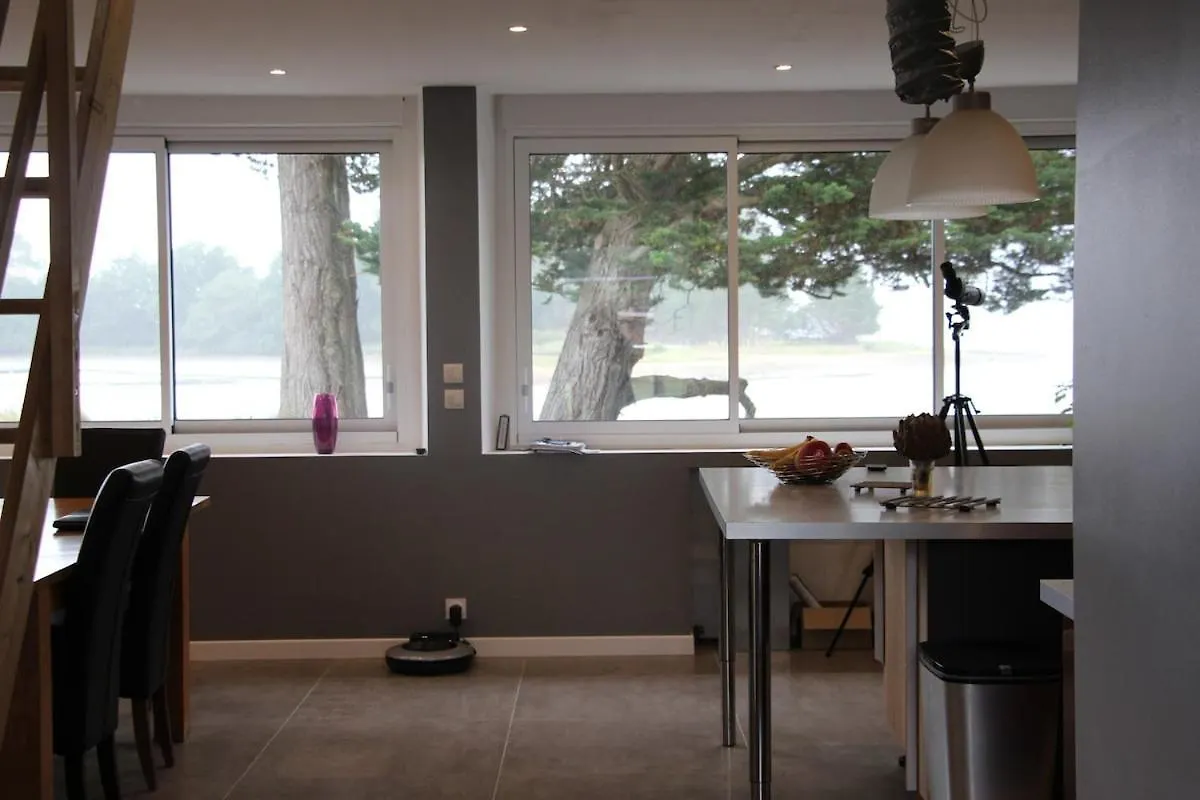 Au Bord De La Ria Villa Locoal-Mendon Holiday home